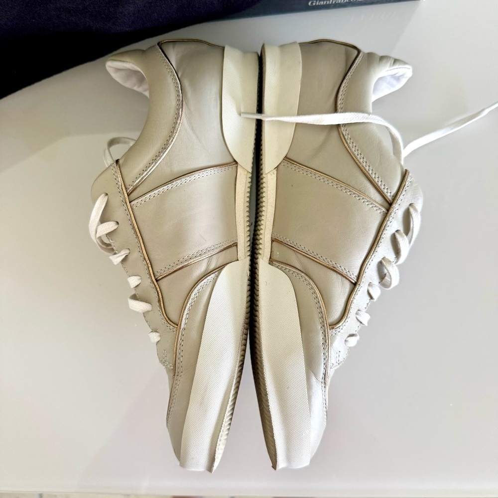 Gianfranco Ferre Cream Leather Sneakers, women, Size 38 - Picture 4 of 8